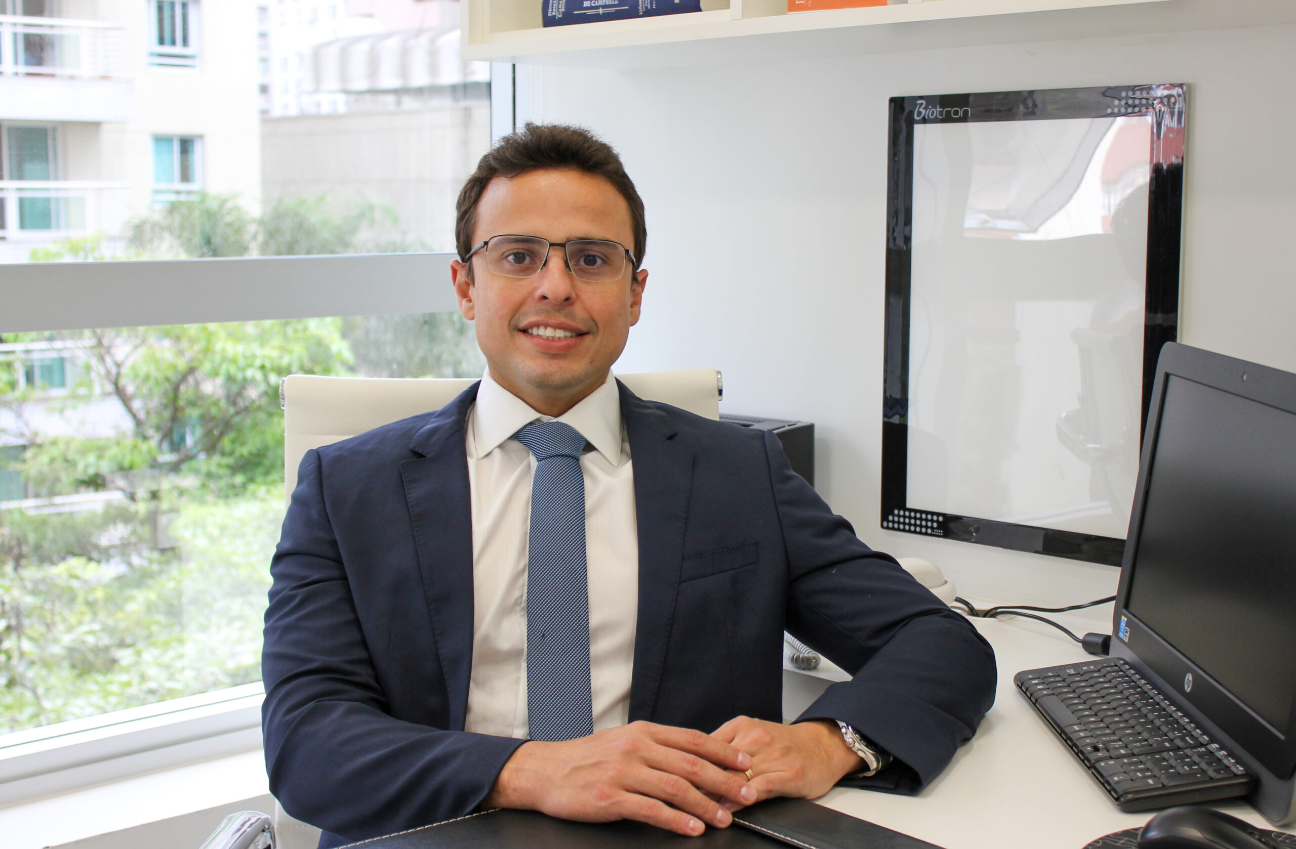 Dr. Fábio Vieira